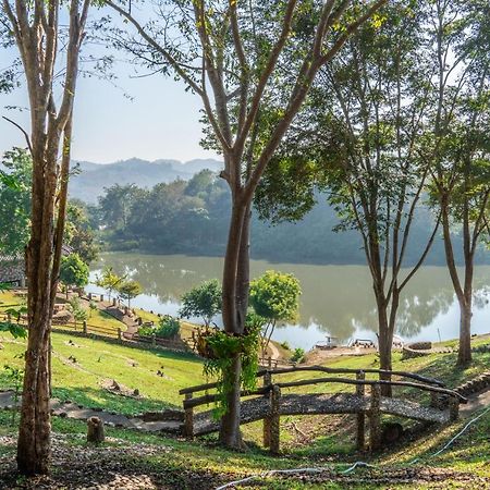 Nan Waterside Hong Bon Nern Bed & Breakfast Ngoại thất bức ảnh