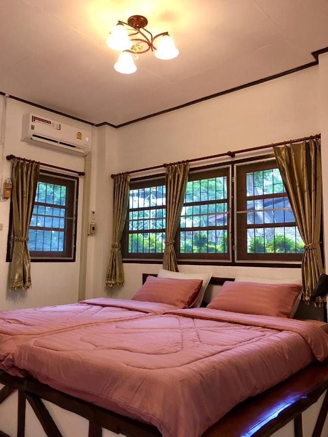 Nan Waterside Hong Bon Nern Bed & Breakfast Ngoại thất bức ảnh